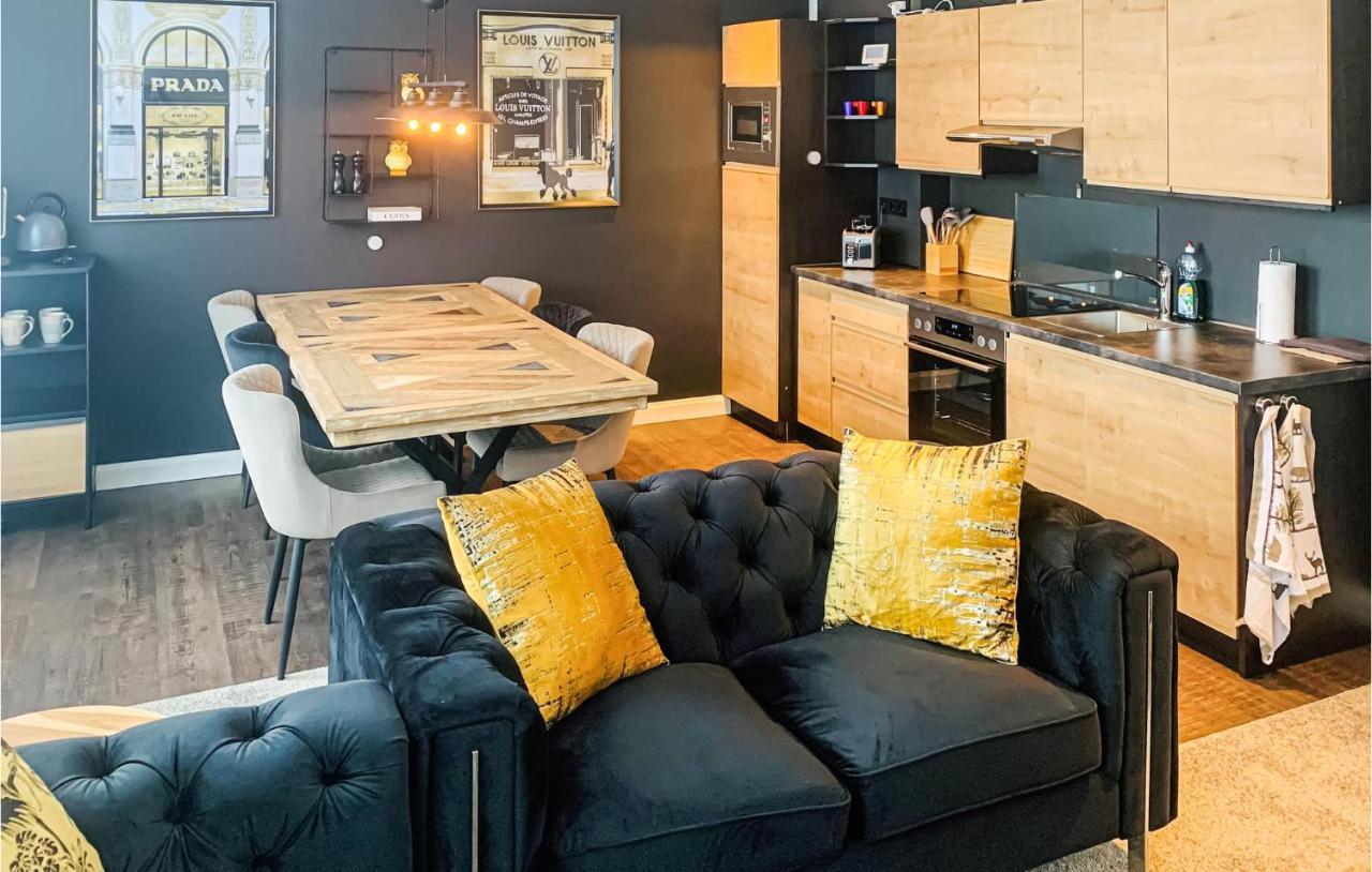 Beautiful Apartment In Mettmann With Wifi Luaran gambar